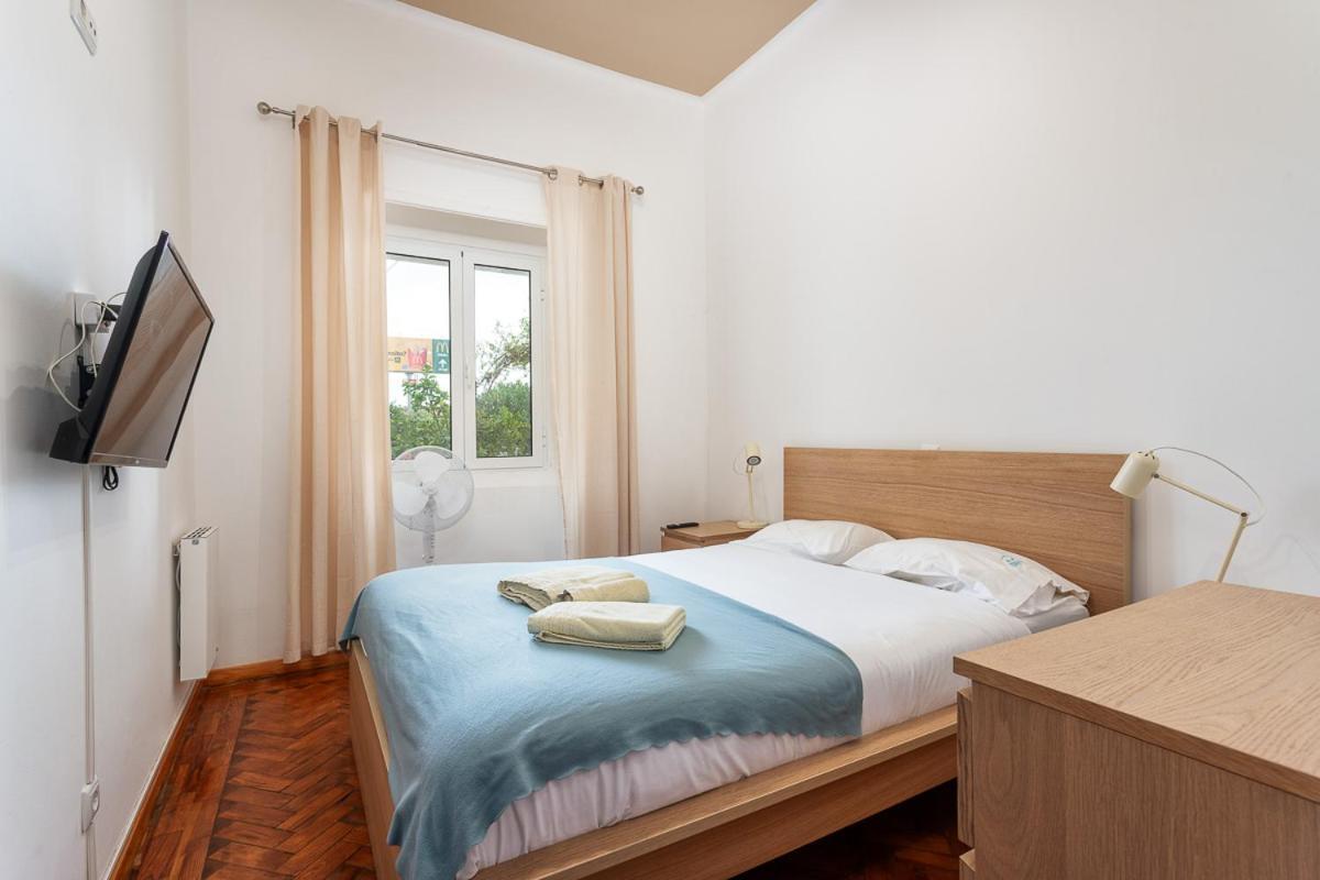 Blife Salinya Private Rooms At N125 Olhao Exterior photo