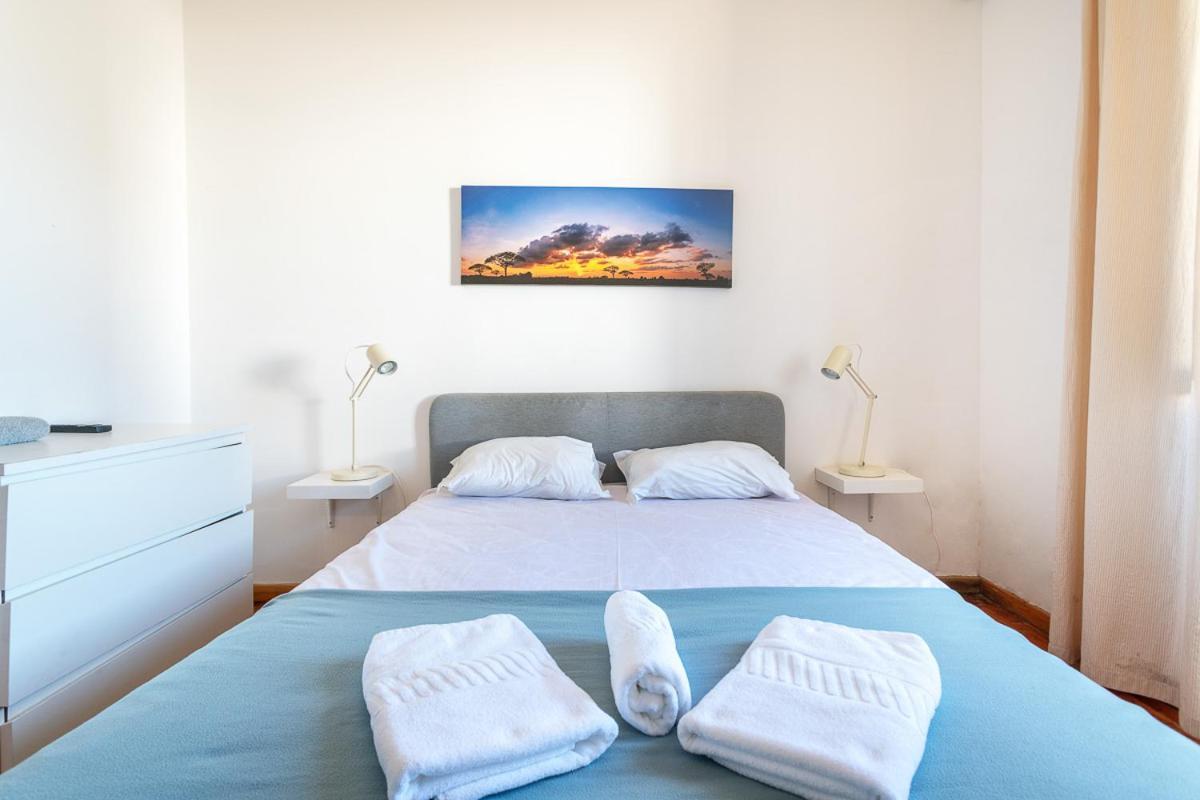 Blife Salinya Private Rooms At N125 Olhao Exterior photo