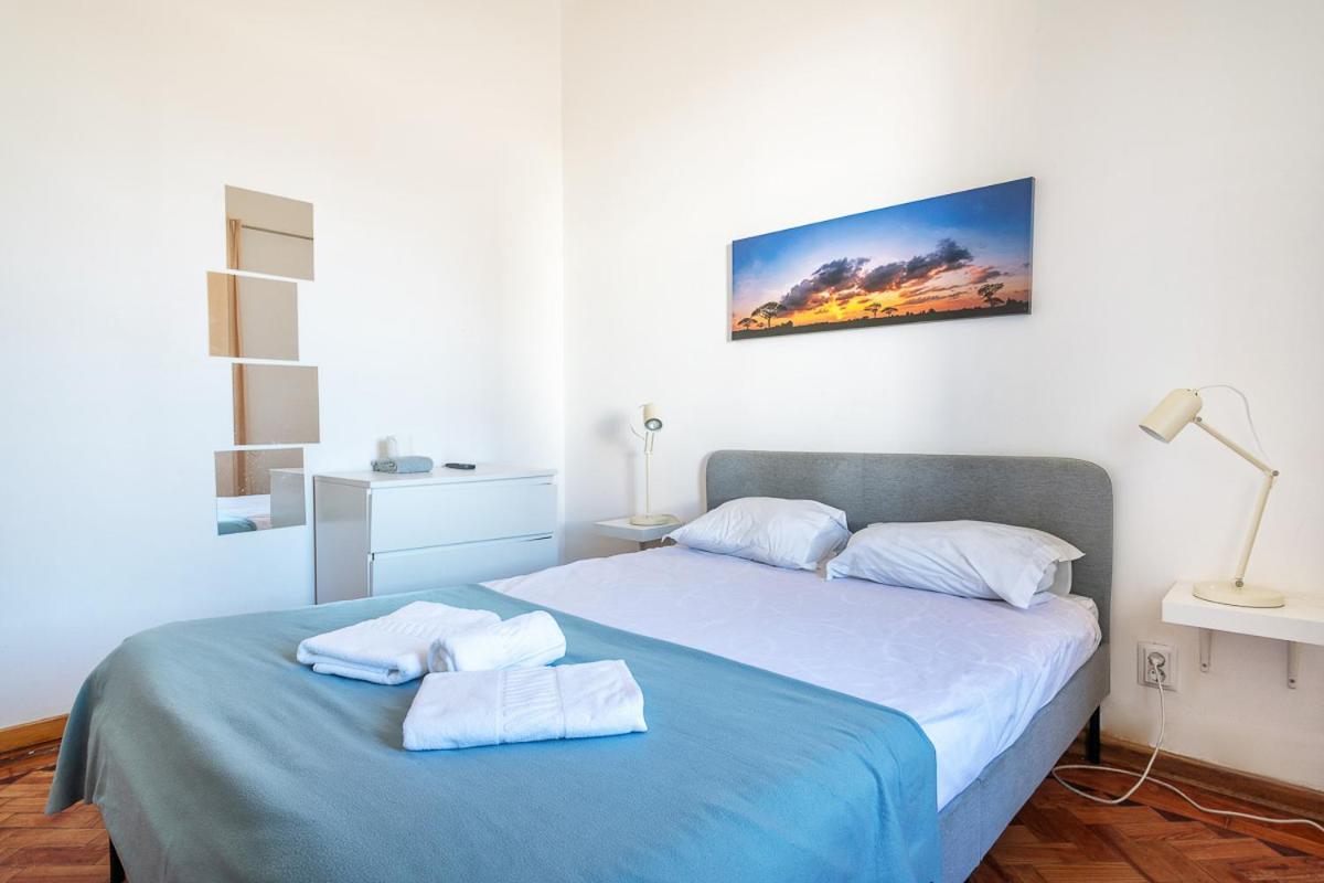 Blife Salinya Private Rooms At N125 Olhao Exterior photo